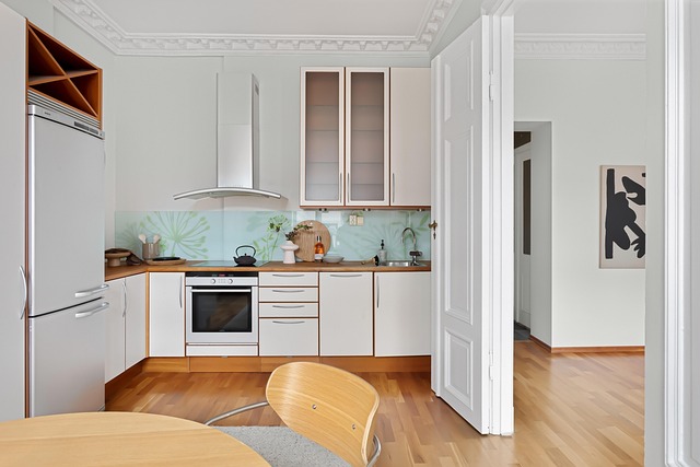 Chci vestavěné skříně na míru.