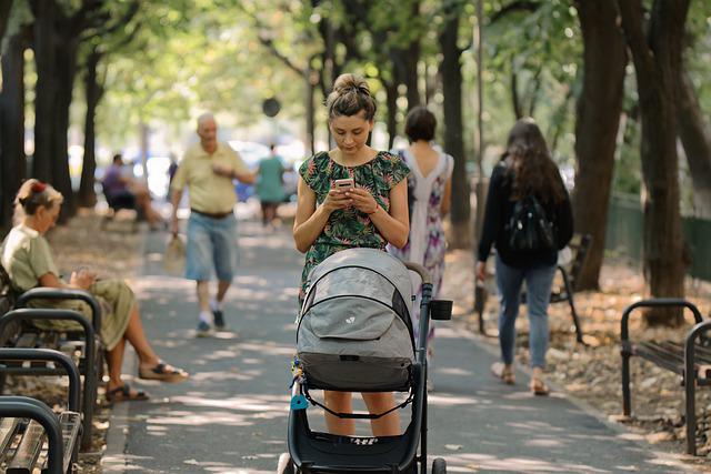 život s mobilem v ruce